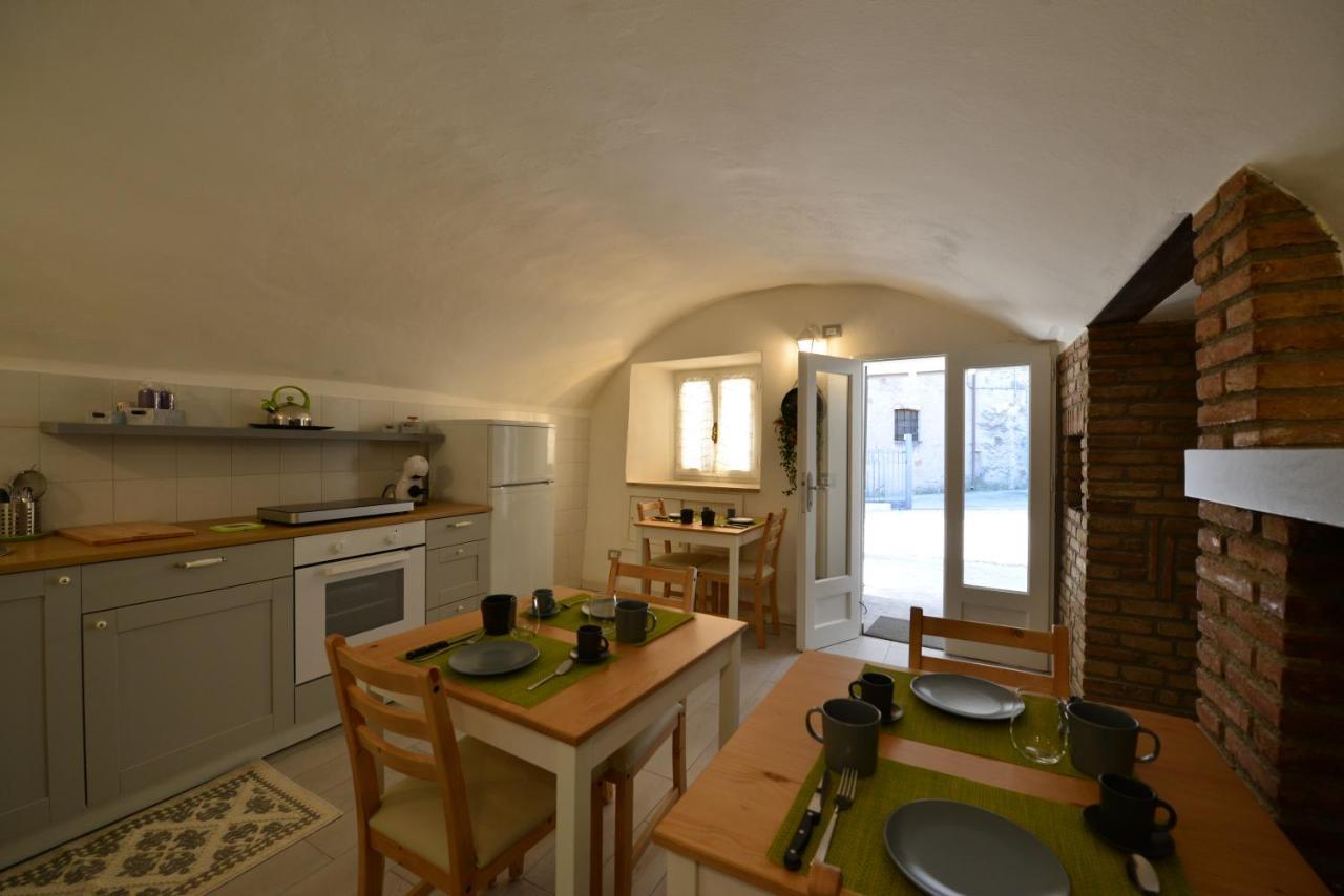 ホテル Residenza Al Castello Castellaro  エクステリア 写真